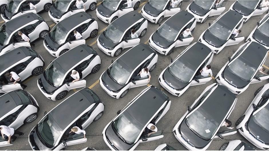 Quade & Zurfluh: 150 Elektroautos im Einsatz für neues SBB-Abo