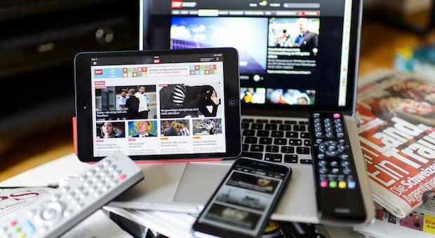 Studie: Schweizer informieren sich hauptsächlich über das Internet