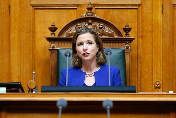 SonntagsZeitung: Christa Markwalder interveniert bei den Medien