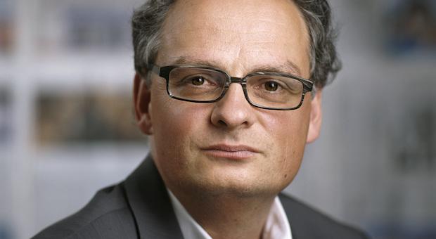 NZZ: Peer Teuwsen leitet künftig auch "NZZ Campus"