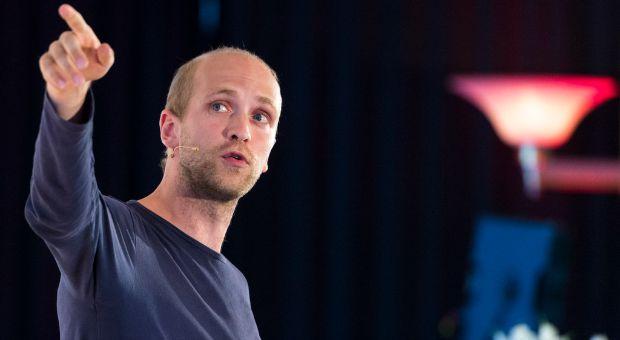 Blendle: "Die richtig guten Artikel sind noch immer in Papierbündeln versteckt"