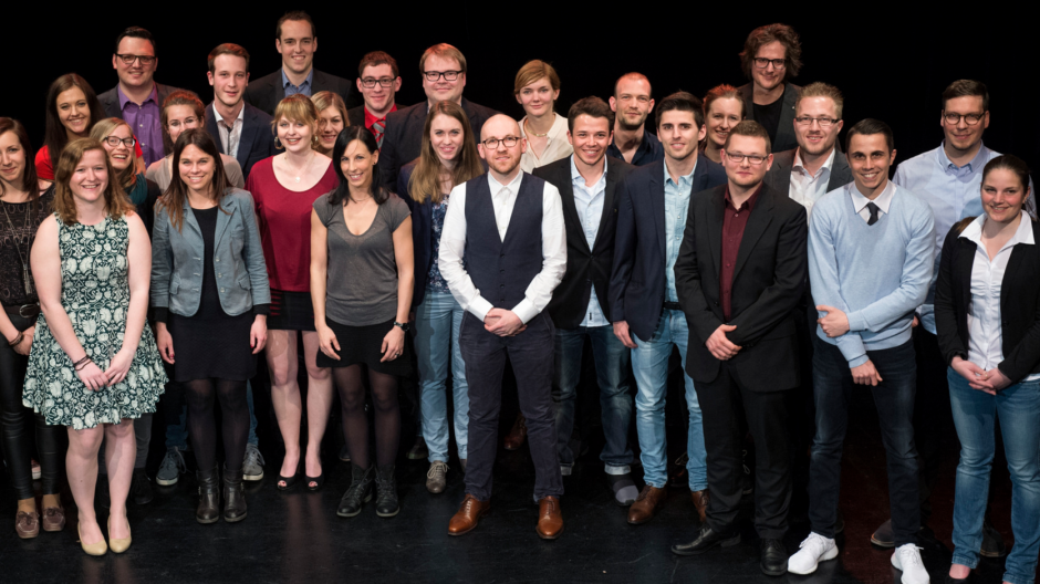 MAZ: 35 Journalisten erhalten Diplom