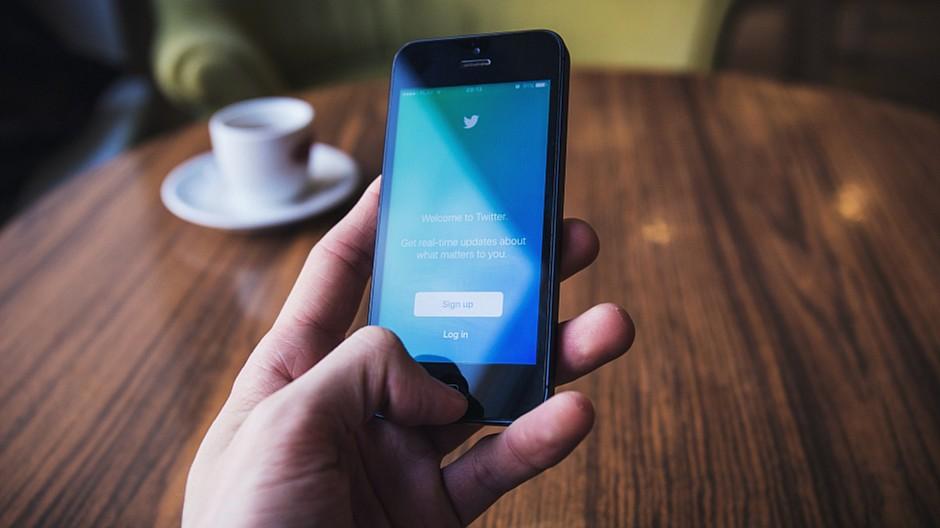 Twitter: Antworten können künftig versteckt werden