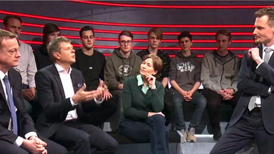 Jonas Projer verlässt SRF: «Auf Wunsch gab er ein Bier auf den Heimweg mit»