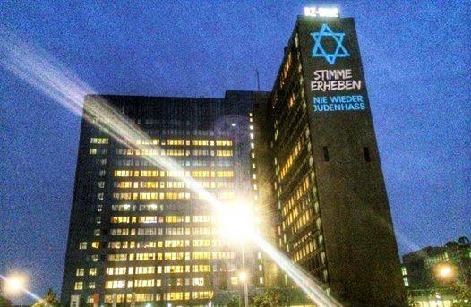 Weltwoche: Sicherheitsleute vor dem Redaktions-Gebäude