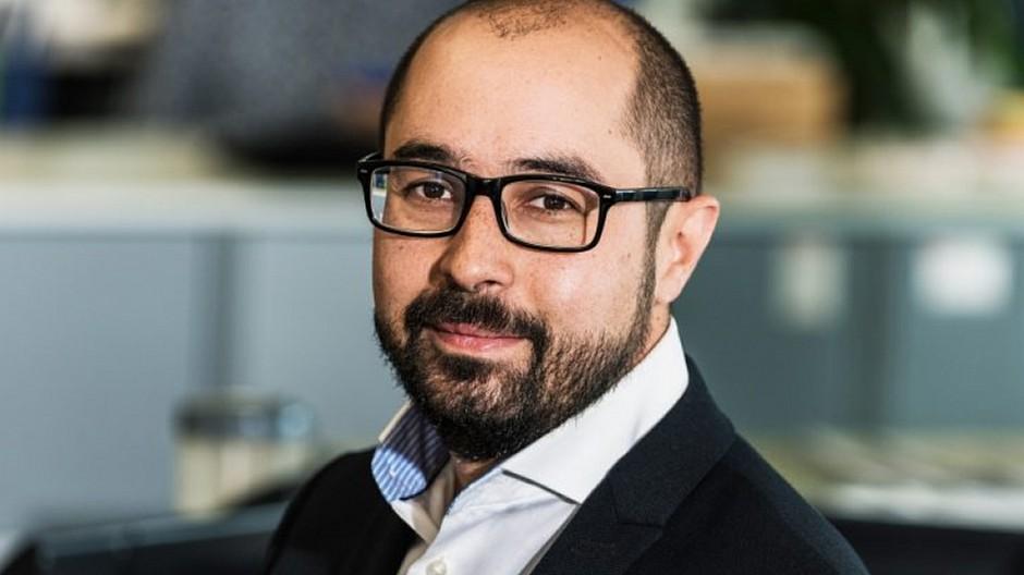SRF: Bähram Alagheband wird TV-Korrespondent