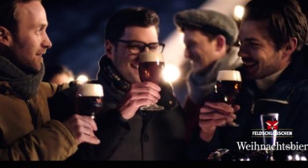 Wirz: Brauereipferde überbringen das Weihnachtsbier
