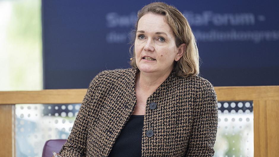 Radio 1: Christina Neuhaus neu im Kolumnen-Team