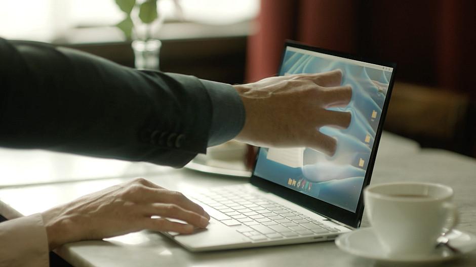 Mona und Mateo: Cybersecurity wird zur Action-Show