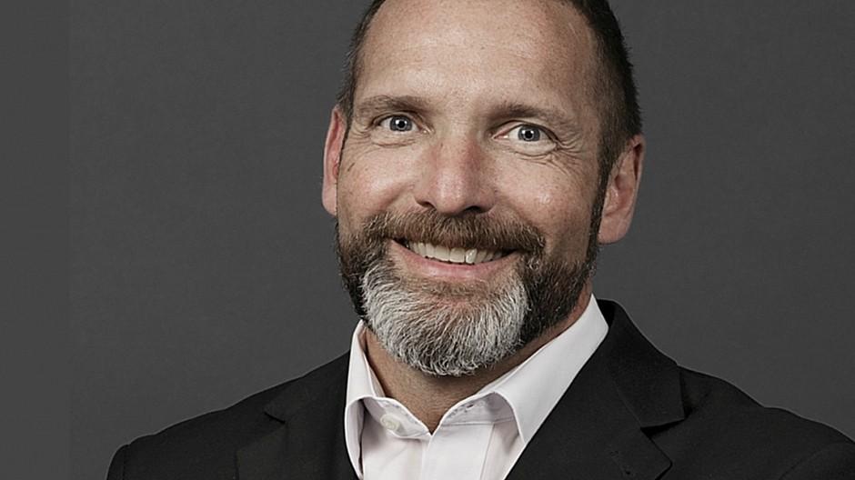 NZZ-Gruppe: Daniel Ettlinger verlässt das Unternehmen