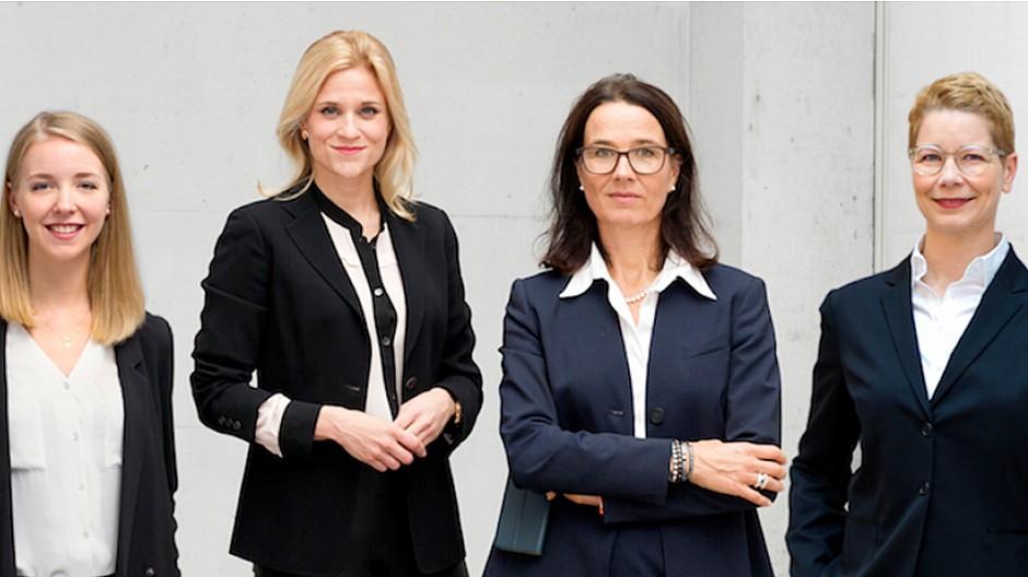 Essence Relations: Das Team wächst weiter