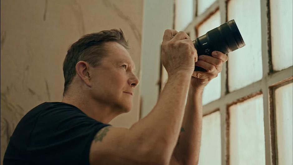 Rockenfeller & Göbels: Dean Freeman filmt Nikon-Kampagne