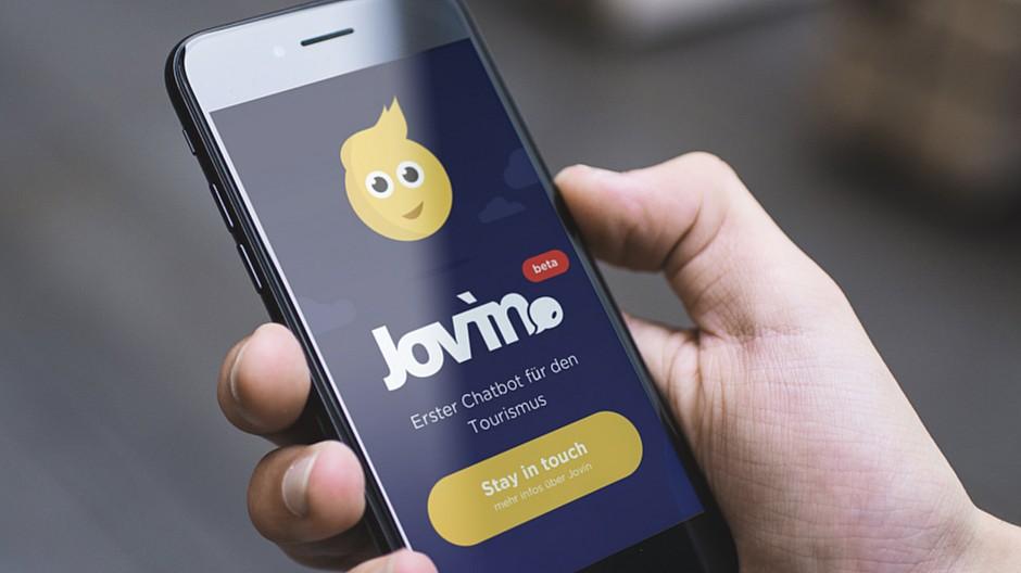 Spot Werbung: Wenn der digitale Assistent das Hotel bucht