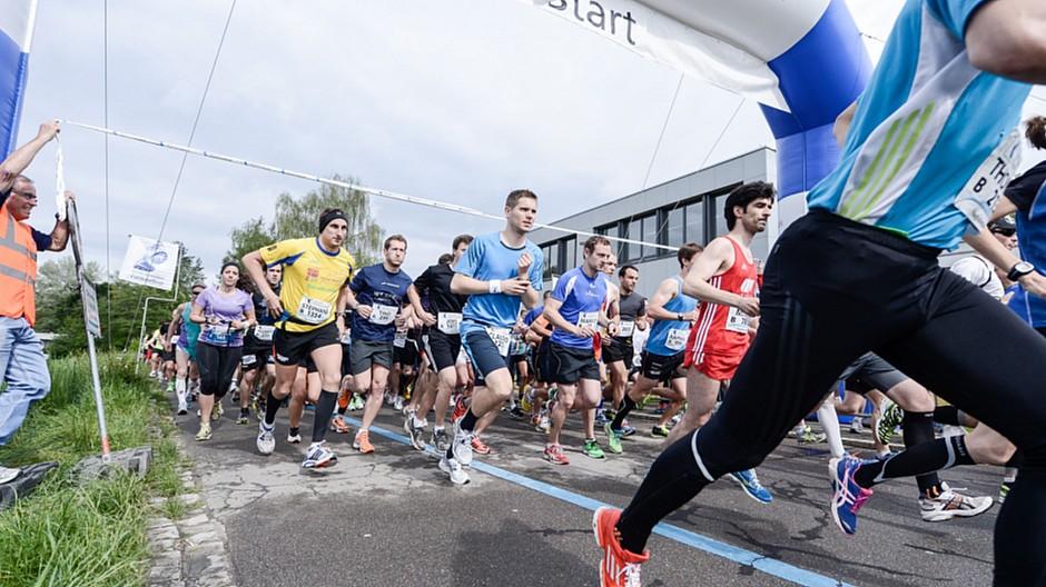 Radio 1 / Radio Zürisee: Ein Laufduell der besonderen Art