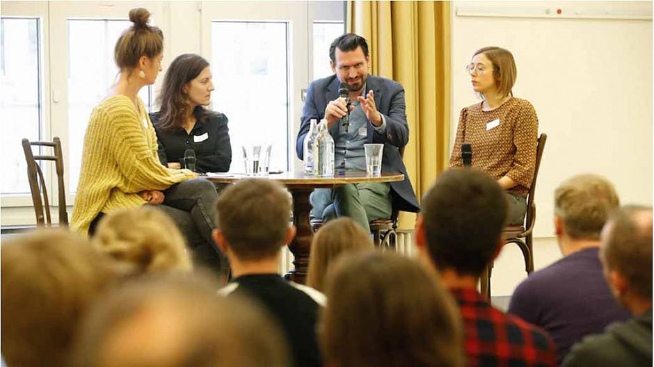 Reporter-Forum: Geschichten hinter den Geschichten