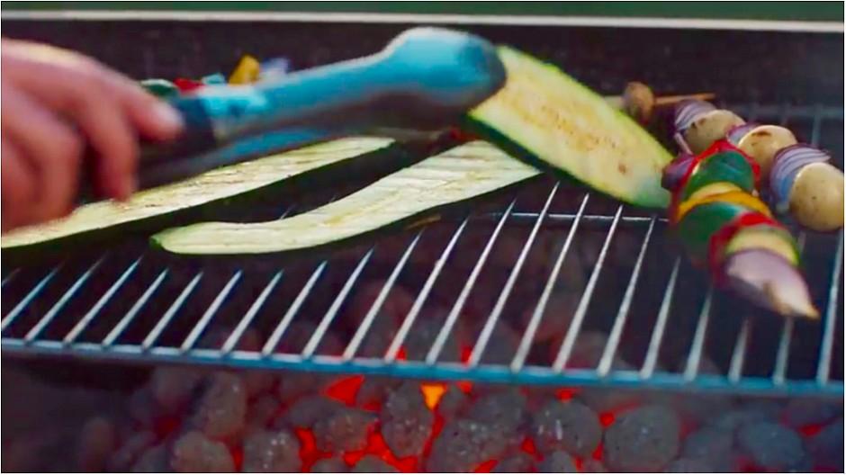 Jung von Matt/Limmat: Grillitarier sollen alte Grill-Denkmuster aufbrechen