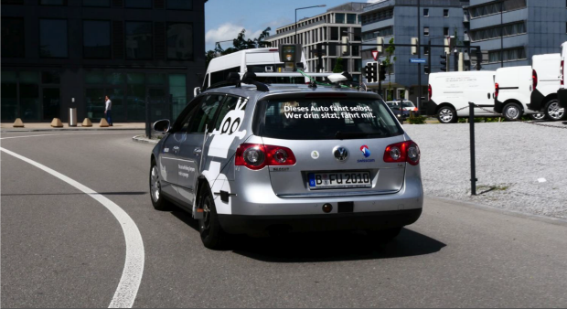 Swisscom: Selbstfahrendes Auto unterwegs in Zürich