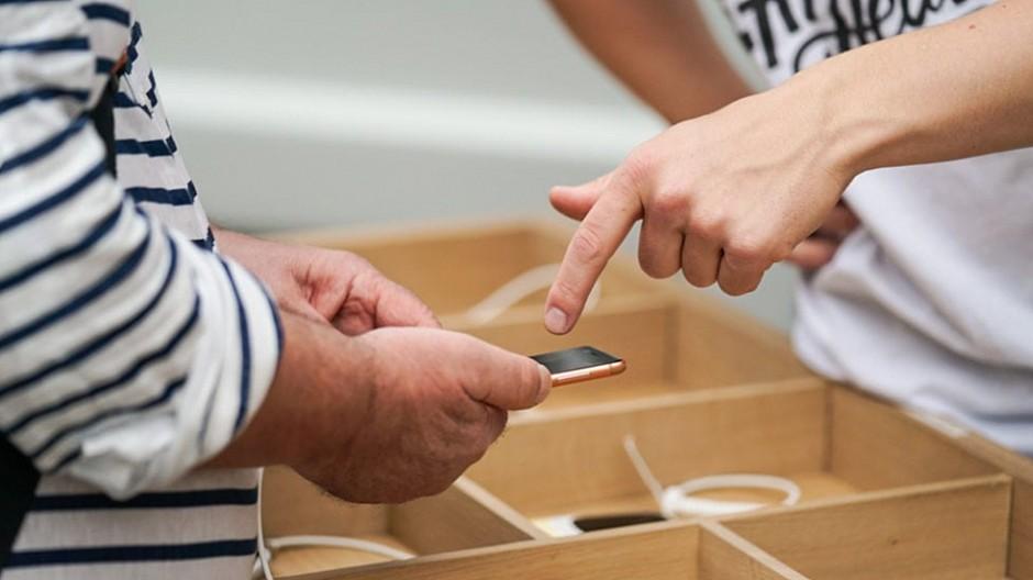 FE Agentur: Guter Draht zu Smartphone-Hersteller