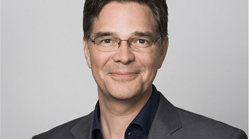 NZZ Libro: Helmut Stalder wird neuer Verlagsleiter