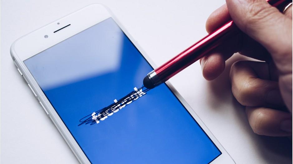 Gegen Hass im Netz: 90 Unternehmen stoppen Facebook-Werbung