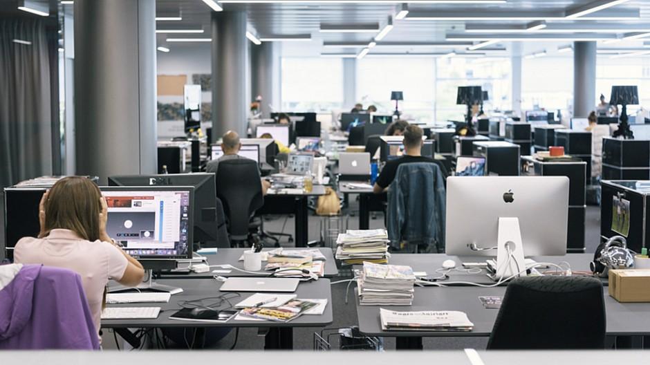 Studie: Ideal und Praxis von Printjournalisten divergieren