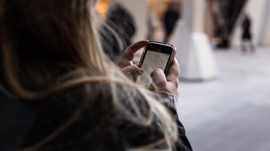 Studie: Jugendliche tippen auf Touchscreen schneller