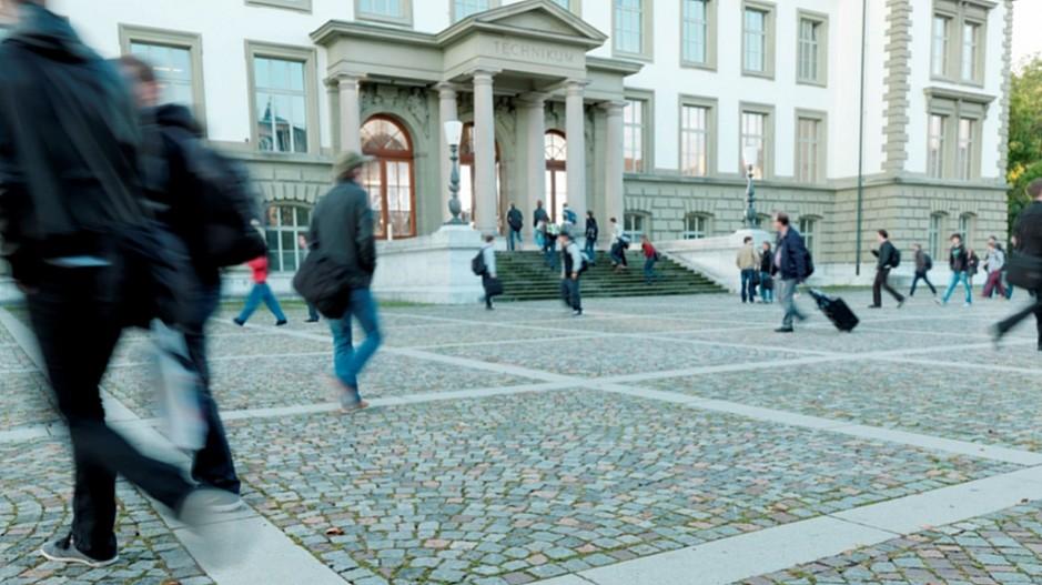 Ruf Lanz: Jungtalente für Engineering-Schule begeistern