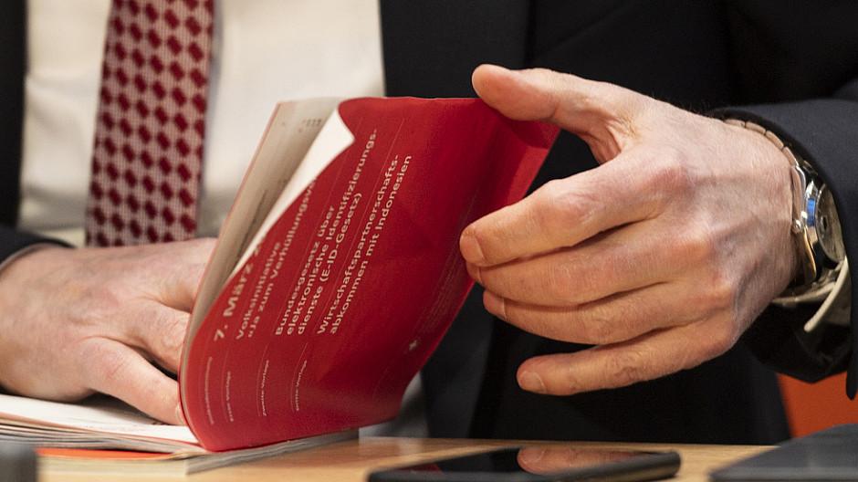 Bundesrat: Kritik an Kommunikation wird zurückgewiesen