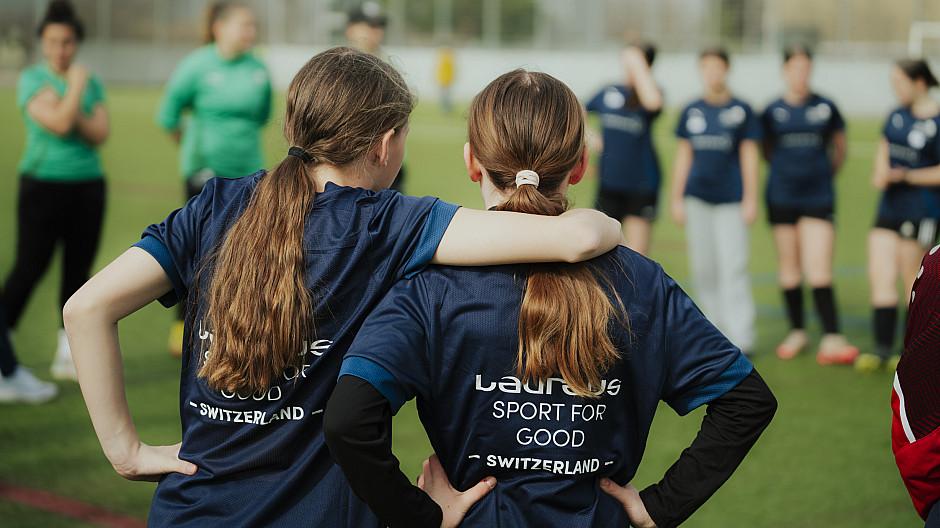 NK: Laureus lanciert FI9 Girls Football Programm