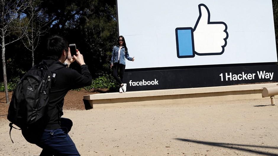 Facebook: Löschfunktion für eigene Daten angekündigt