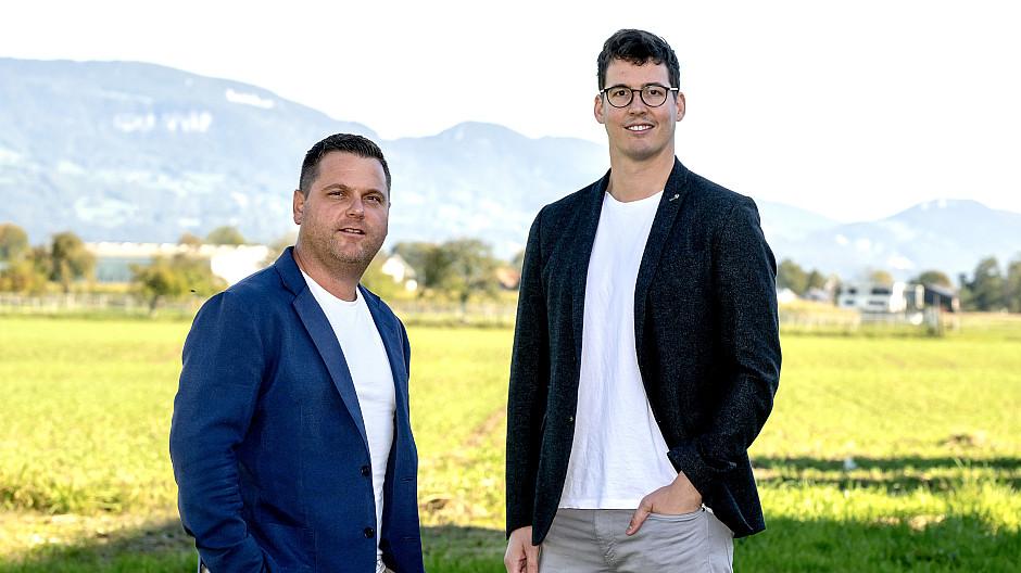Adcom: Management-Buy-out und neue Doppelspitze