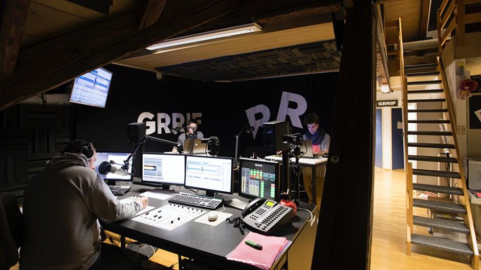 Privatradiostudie 2016: Mehr Regionalnachrichten in der Westschweiz