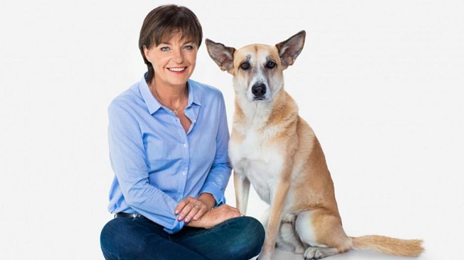 SRF: Monika Fasnacht mit Hund Filou auf Sendung