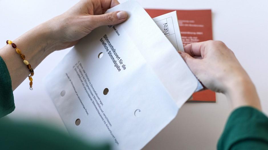 Abstimmungsumfrage: Nein-Mehrheit zur Vorlage für Medienförderung