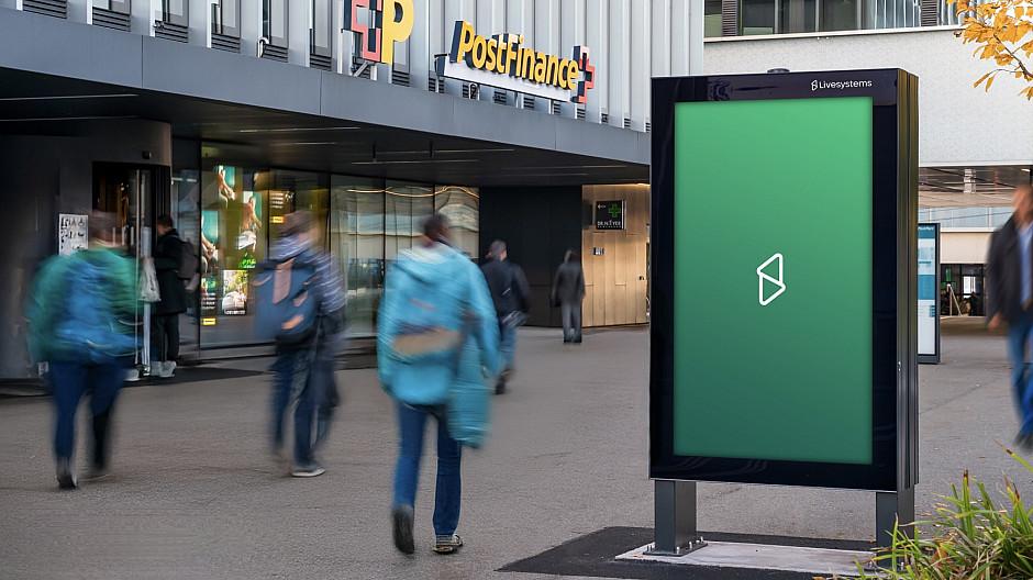Livesystems: Neue digitale Werbescreens in Bern