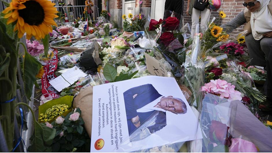 Mordanschlag: Niederländischer Reporter ist gestorben