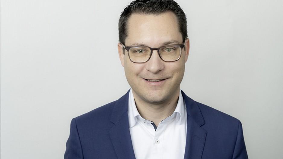 IRF: Oliver Seifried wird zum Partner ernannt