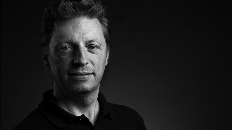 Yellow: Oliver Walthard stärkt die Digitalkompetenz