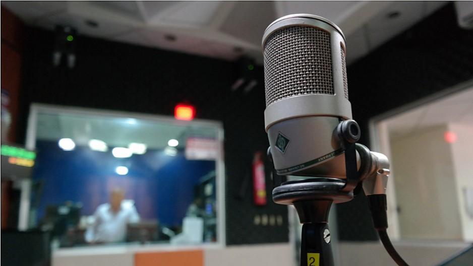 Radio und TV: Marschhalt vom Bundesrat gefordert