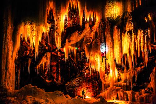 PR-Bild Award: Mammut Sports Group gewinnt mit "Iceclimbing by Night"