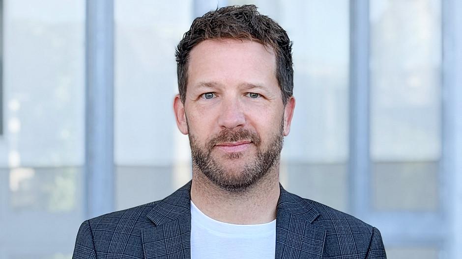 Swiss Post Advertising: Raphael Bratschi macht sich selbstständig
