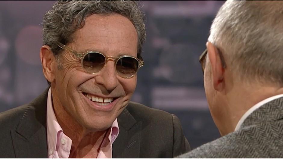 SRF: Roger Schawinski talkt mit Sonnenbrille