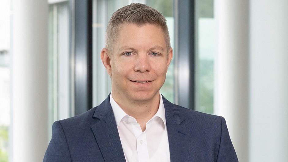 Mercedes-Benz Schweiz: Roger Welti kommuniziert für den Stern