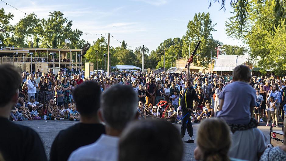 Zürcher Theater Spektakel: Rund 200 Veranstaltungen auf der Landiwiese