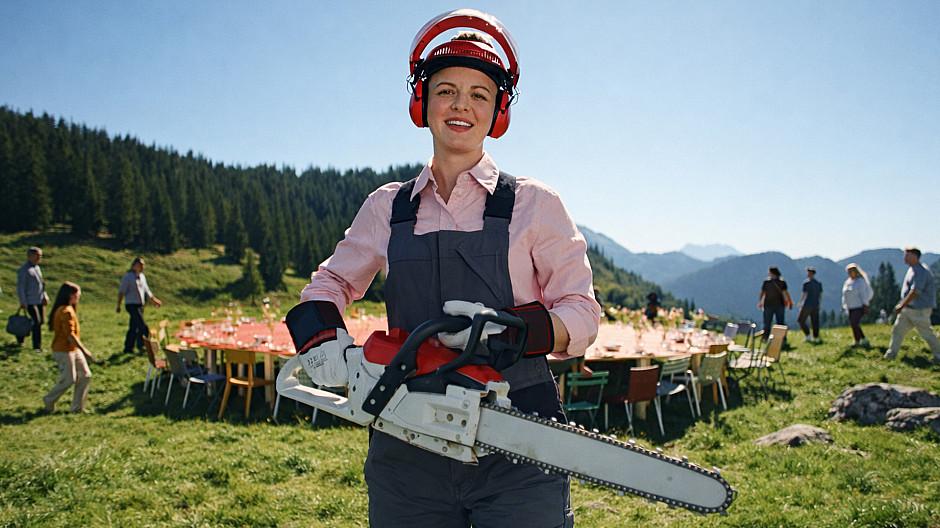 Equipe Rouge: Runder Tisch für 200 Jahre Mobiliar