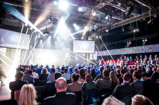 Award-CC: Trophäen gehen an Eclat/Rod für SBB und an Swiss Life 