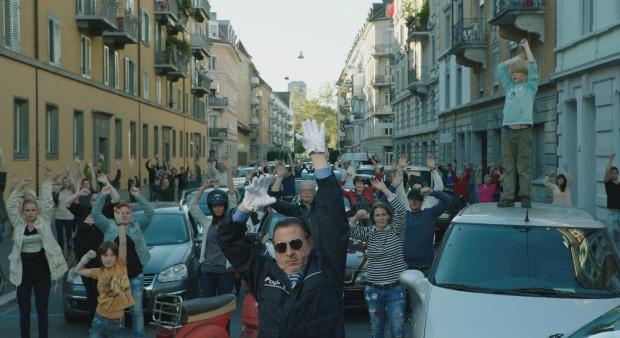 Morbus Bechterew: Aerobic mit Verkehrspolizist Beat Schlatter