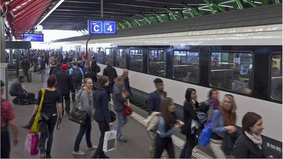 Kritisierte SBB-Promotion: Schon 20 «Füchsinnen» haben sich gemeldet