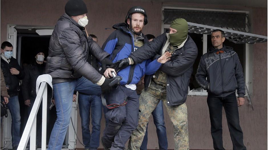 Ukraine-Krieg: Schweiz verurteilt Einschränkung der Medien