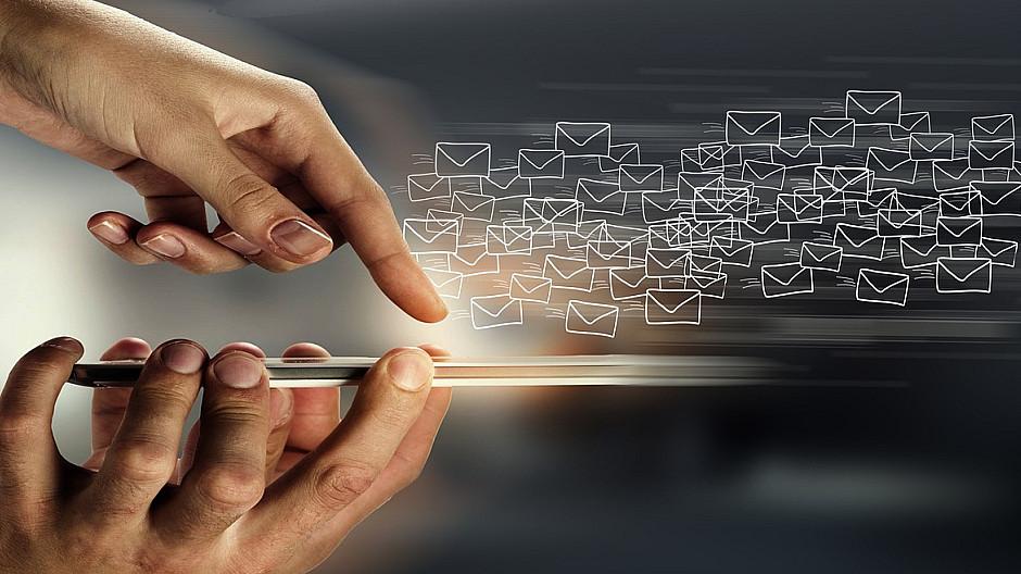 Studie: Schweizer verwenden E-Mail immer häufiger